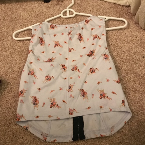 Flower Tank - Picture 2 of 3